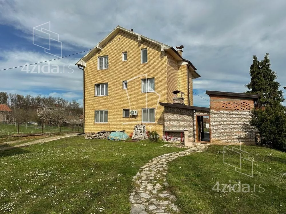 3-etažna kuća | 4zida