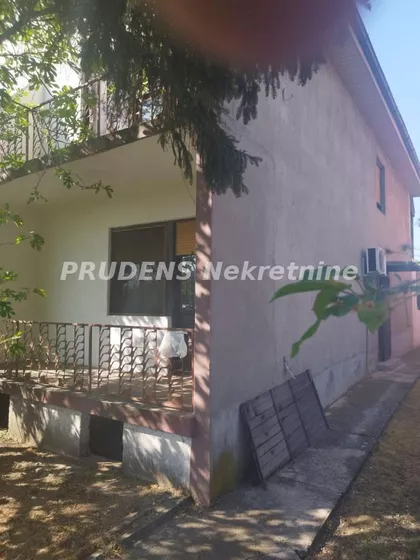 Bečmen | 4zida.rs