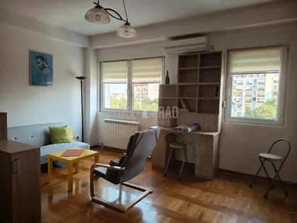 Kneza Višeslava | 4zida.rs