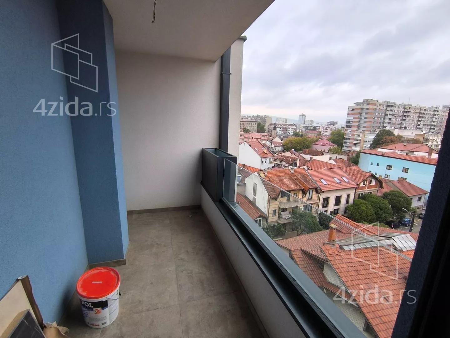 Četvorosoban stan | 4zida
