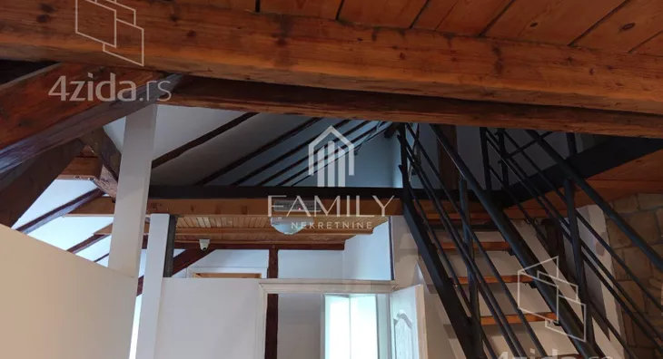 Četvoroiposoban stan | 4zida