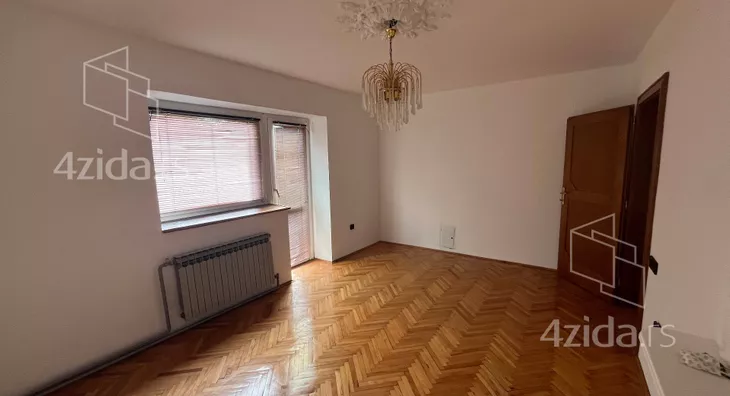 4-etažna kuća | 4zida