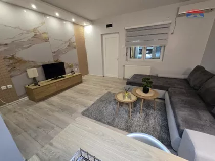 Adamovićevo Naselje | 4zida.rs