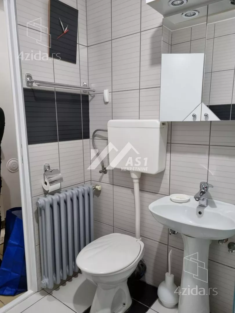 Garsonjera | 4zida