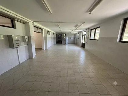Put 1300 Kaplara 454 | 4zida.rs