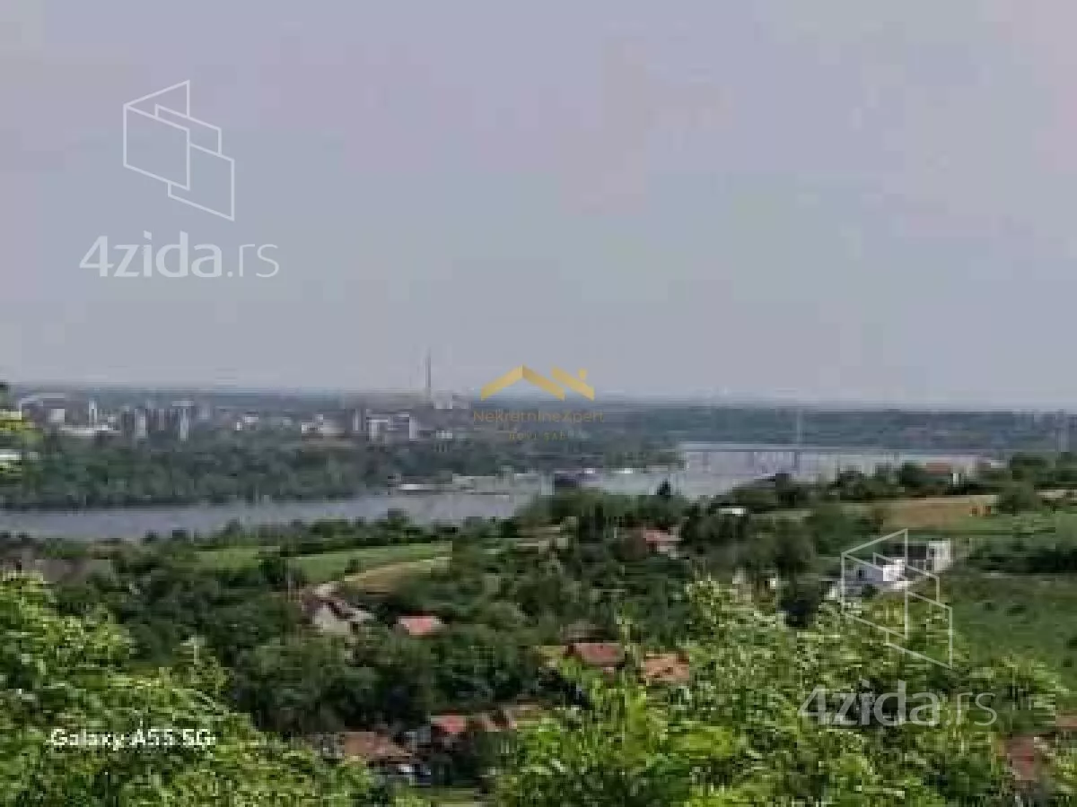 Plac | 4zida