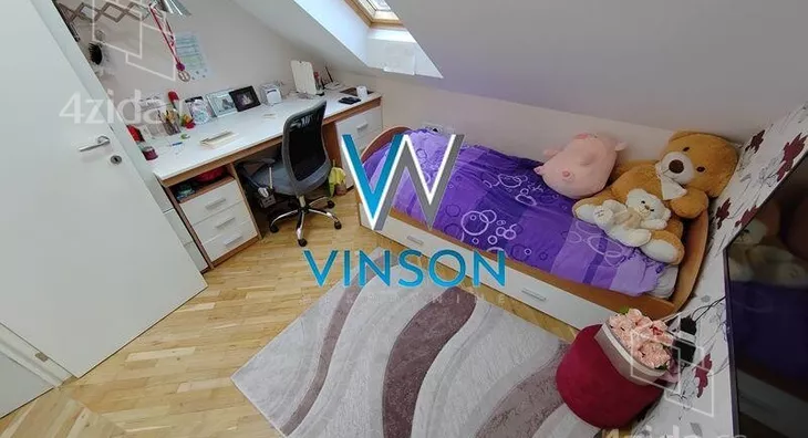 Četvoroiposoban stan | 4zida