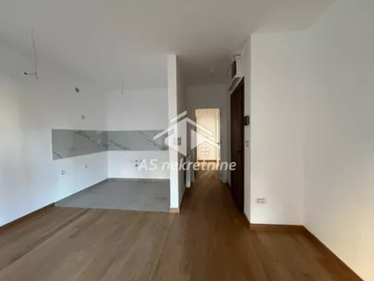 Autokomanda | 4zida.rs