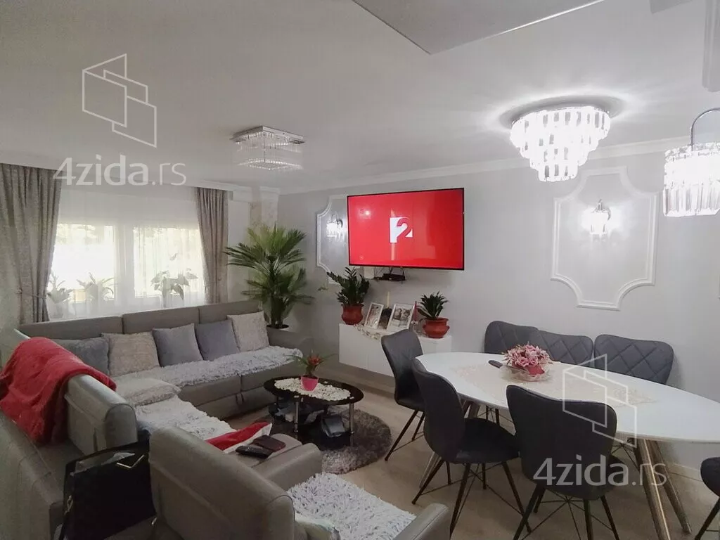 3-etažna kuća | 4zida