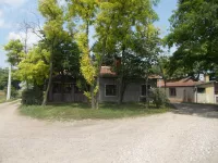 Mali Radanovac, Gradske lokacije, Subotica | 4zida.rs