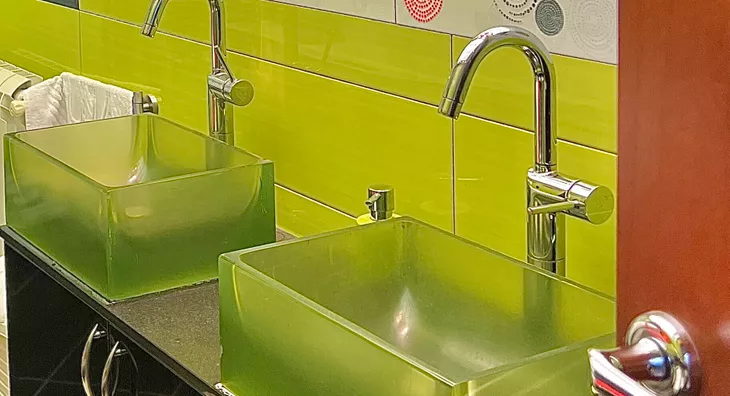 Šestosoban stan | 4zida