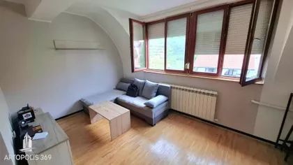 Kneževac | 4zida.rs