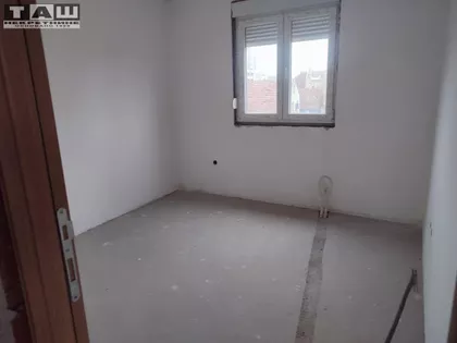 Mala Vaga | 4zida.rs