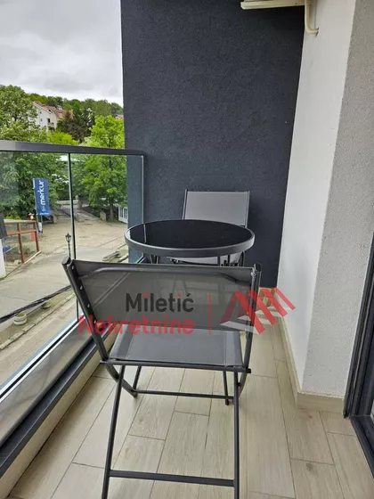 Snežnik | 4zida.rs