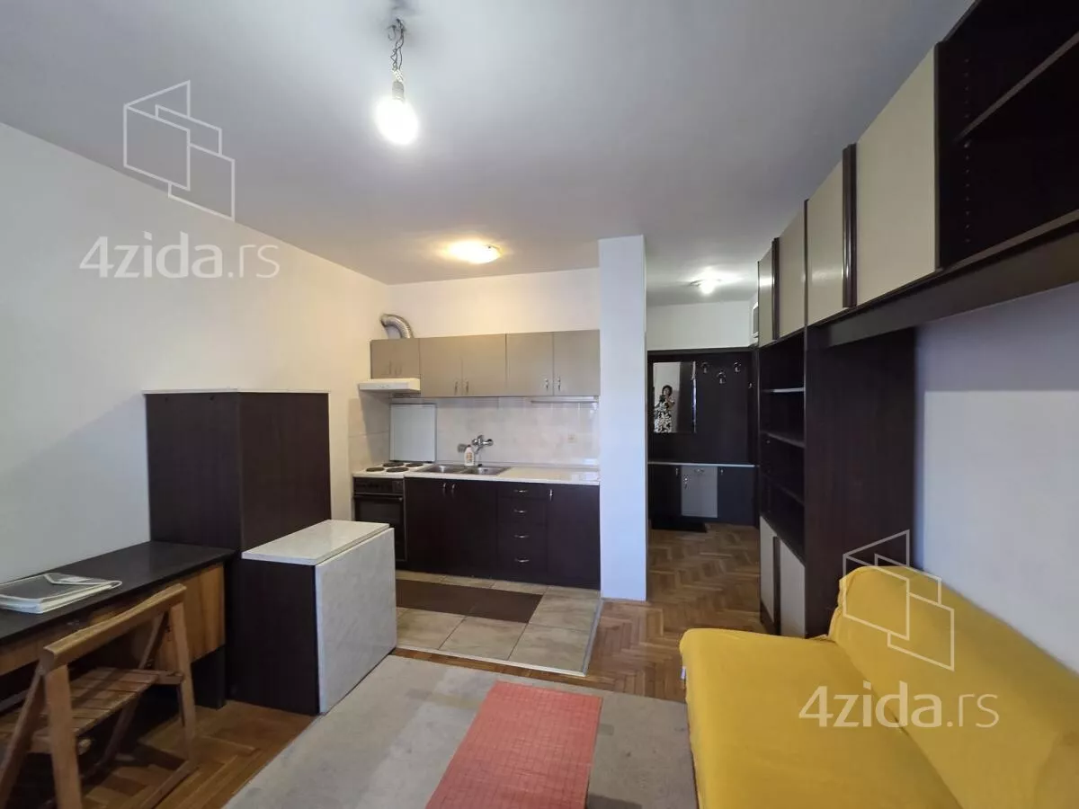 Garsonjera | 4zida