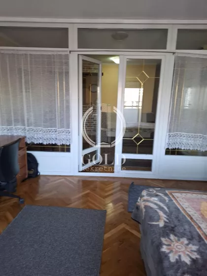 Bulevar Cara Lazara | 4zida.rs