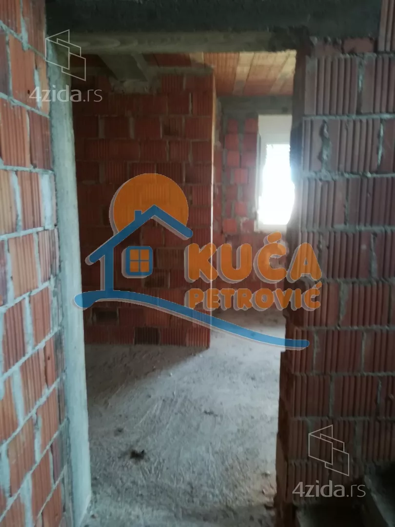 3-etažna kuća | 4zida