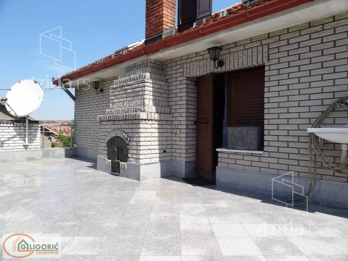 Kuća | 4zida