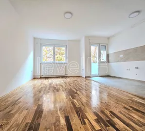 Cara Dušana, Adamovićevo Naselje, Gradske lokacije, Novi Sad, 2.0 stan | 4zida.rs