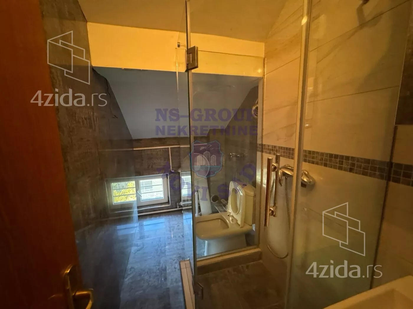 Petosoban stan | 4zida