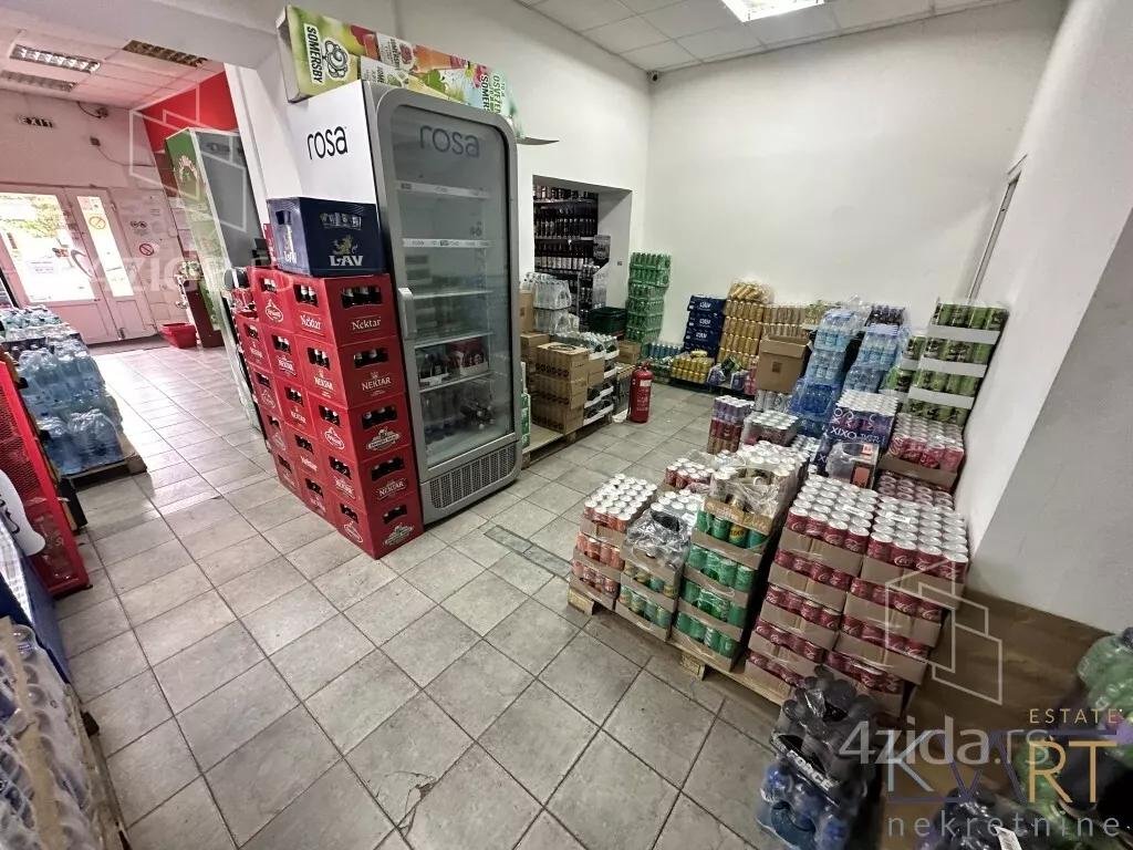 Poslovni prostor | 4zida
