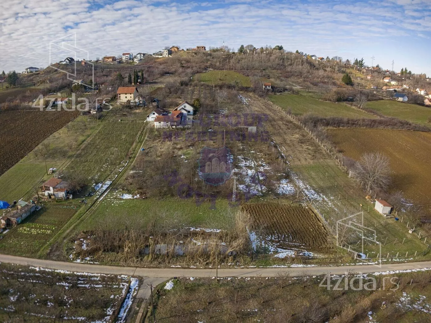 Građevinsko zemljište | 4zida