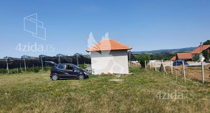 Građevinsko zemljište | 4zida