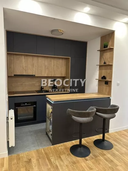 Preradovićeva | 4zida.rs