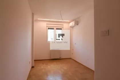 Učiteljsko Naselje | 4zida.rs