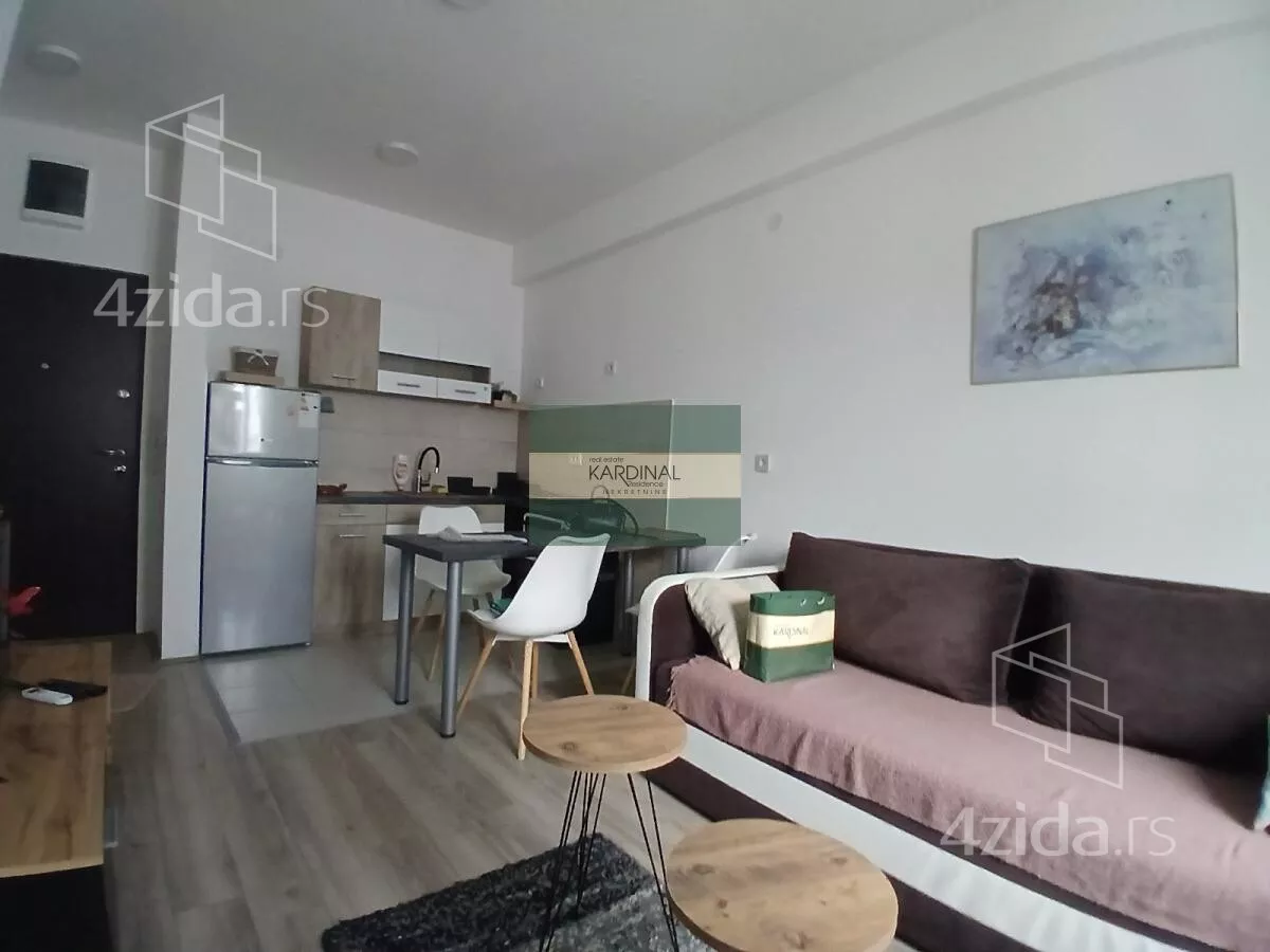 Garsonjera | 4zida