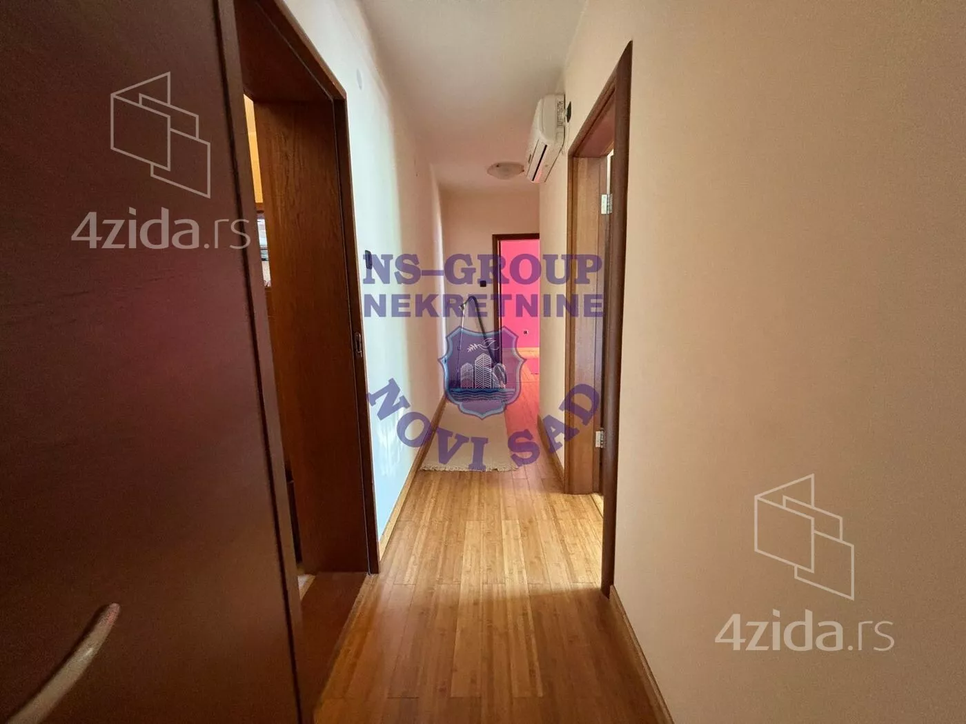 Četvoroiposoban stan | 4zida