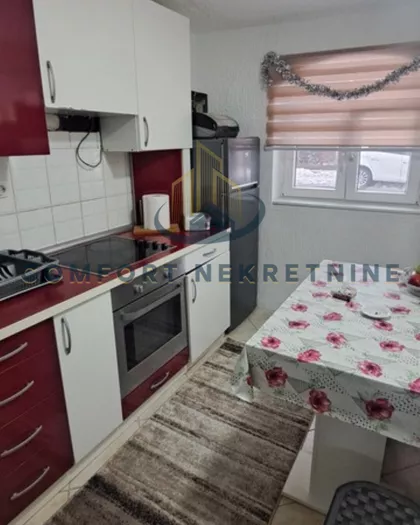 Vuka Karadžića | 4zida.rs