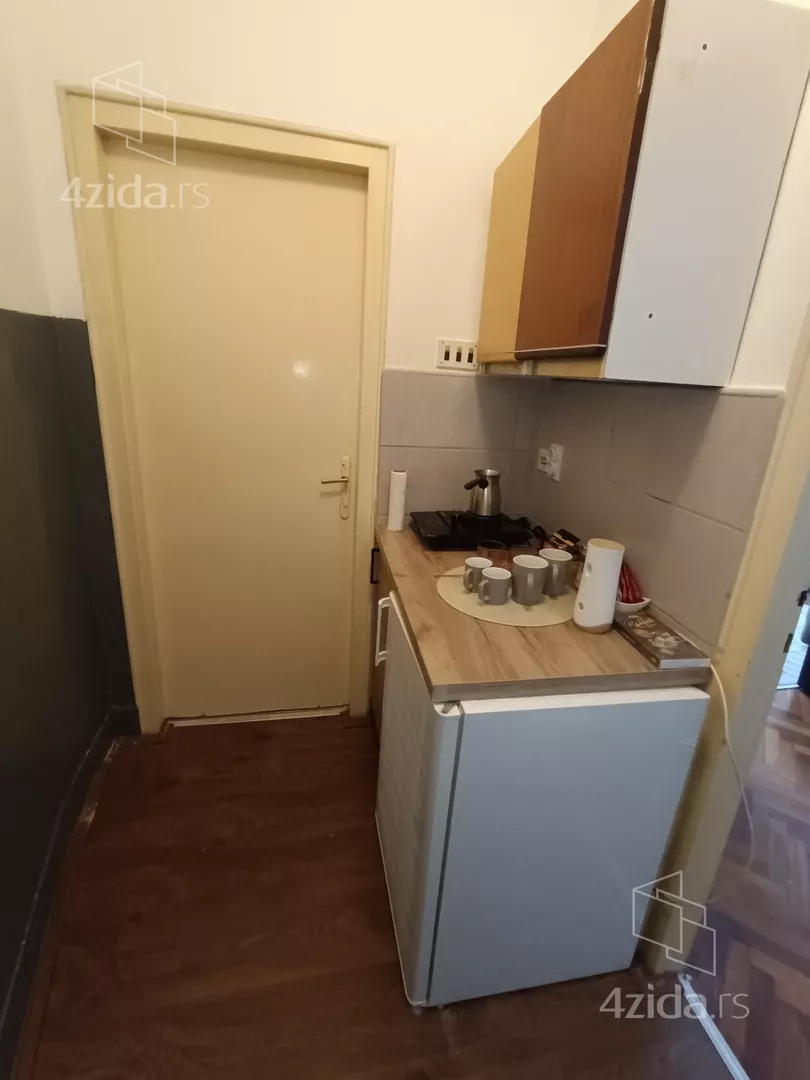 Garsonjera | 4zida