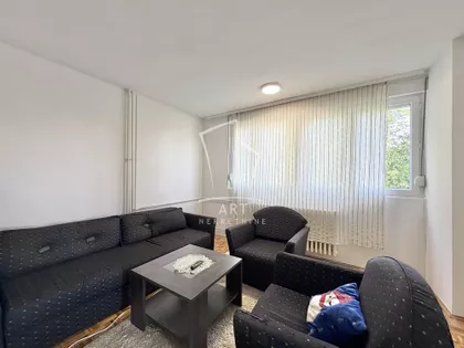 Sretena Mladenovića Mike | 4zida.rs
