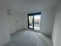 Šestosoban stan | 4zida