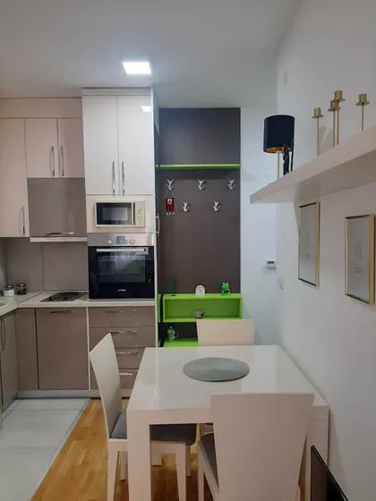 Cvetanova Ćuprija 32 | 4zida.rs