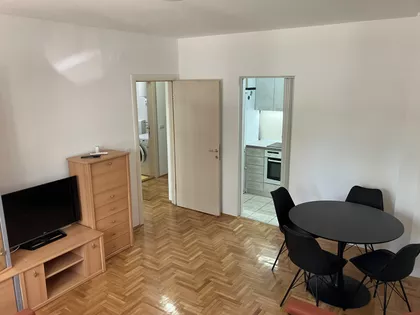 Aranj Janoša | 4zida.rs