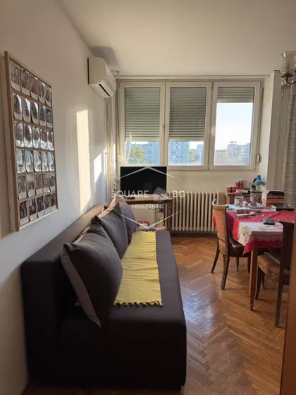 Pariske komune | 4zida.rs