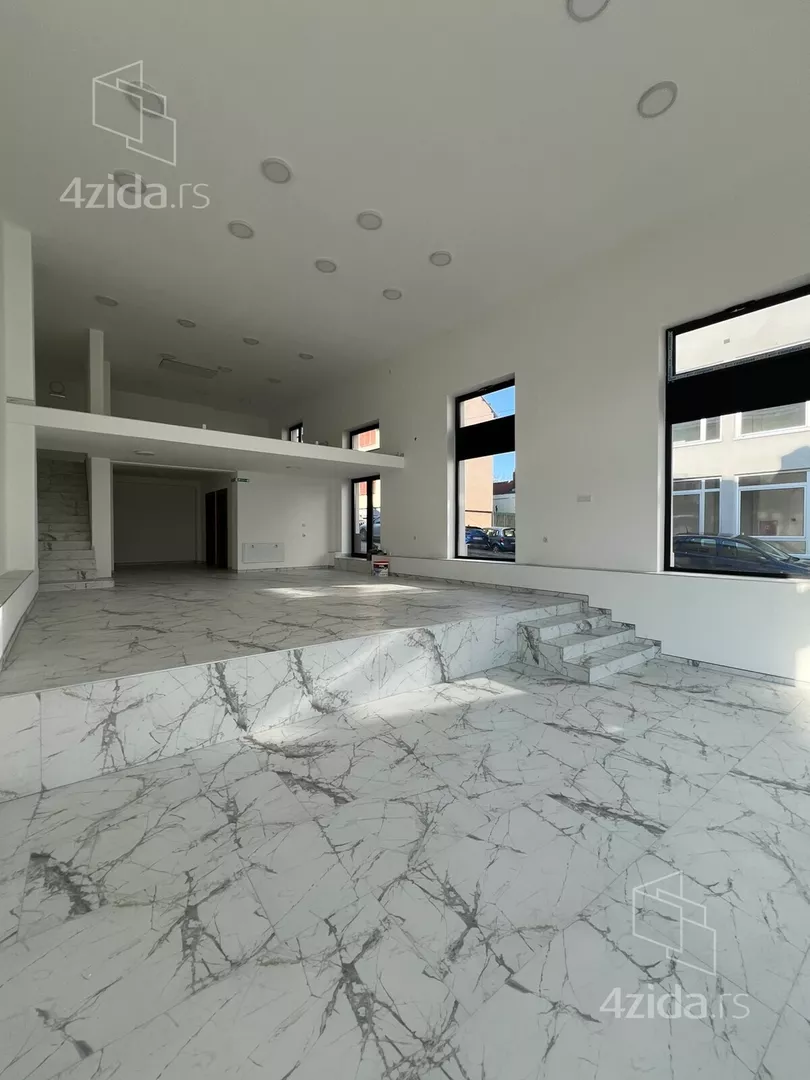 Poslovni prostor | 4zida