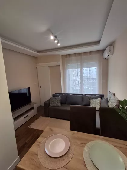 Esperanta 5 | 4zida.rs