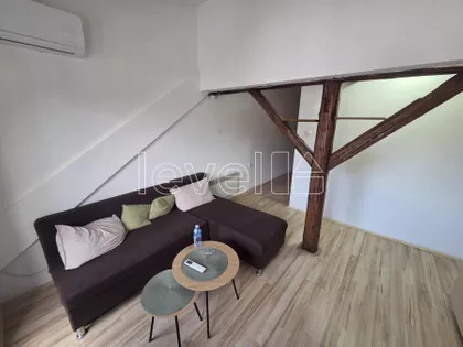 Socijalno | 4zida.rs