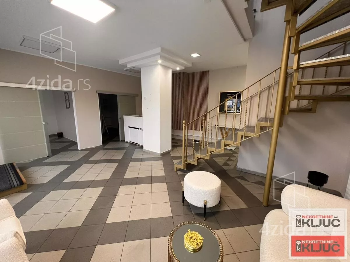 Poslovni prostor | 4zida