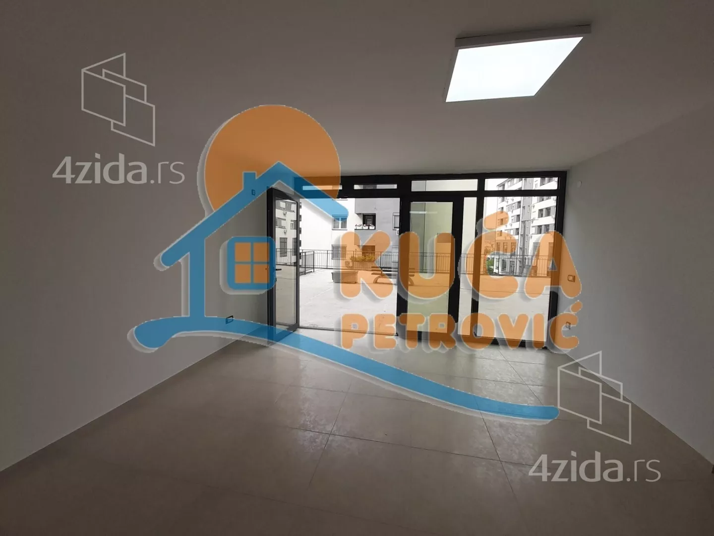 Lokal | 4zida