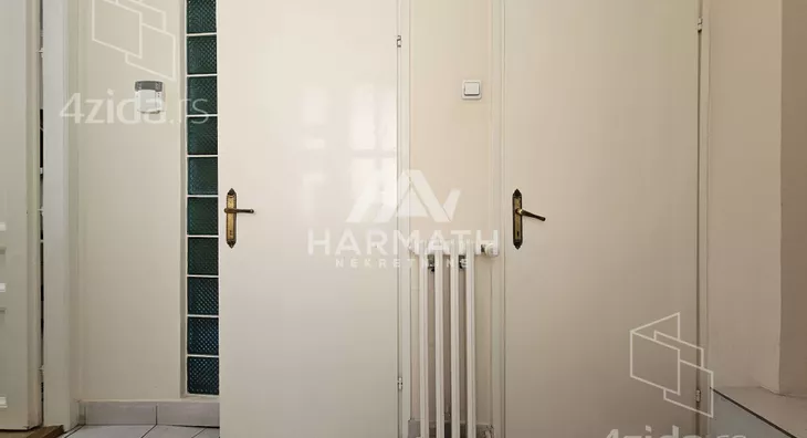Kancelarija | 4zida