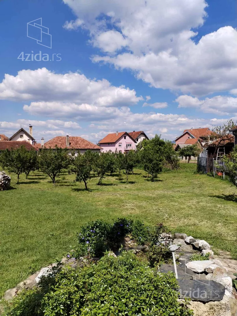 Građevinsko zemljište | 4zida
