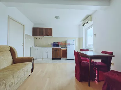Ace Joksimovića | 4zida.rs