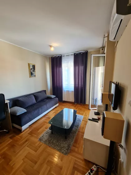 Bulevar Jna 2b | 4zida.rs