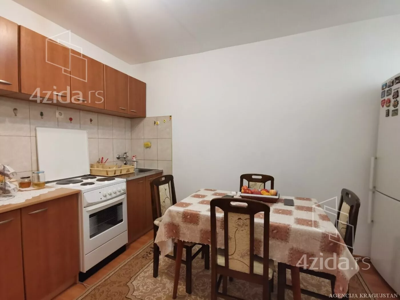 Garsonjera | 4zida