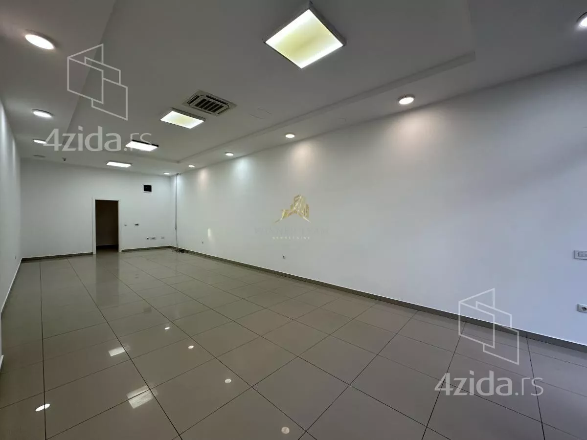 Lokal | 4zida