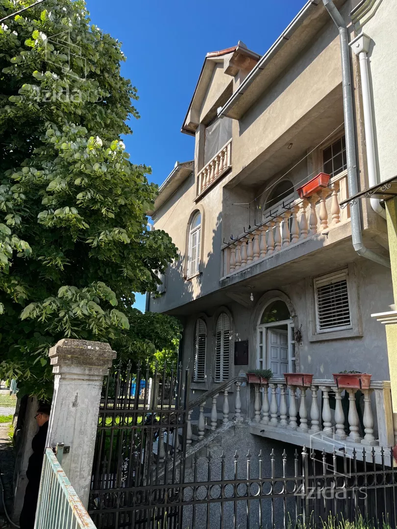 3-etažna kuća | 4zida